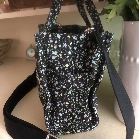 ***SOLD***NWOT Marc Jacobs Ditsy Floral Canvas Tote Bag Black Multi Small - Picture 3 of 16